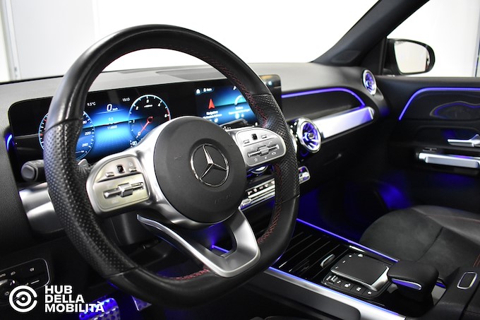 MERCEDES-BENZ GLB 200 d Automatic Premium